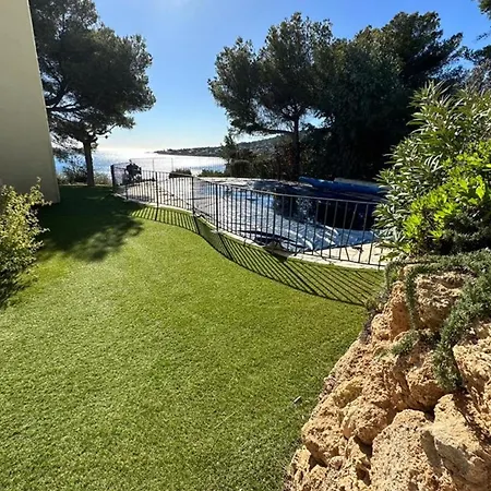 Dom wakacyjny Beautiful House With Pool 3 Terraces And Garden
